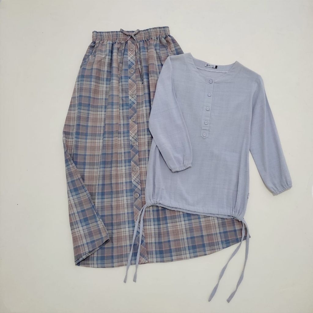 set rok +blouse Allyzzia