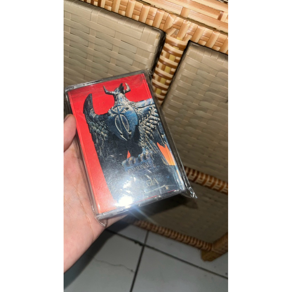 Kaset pita KOMUNAL