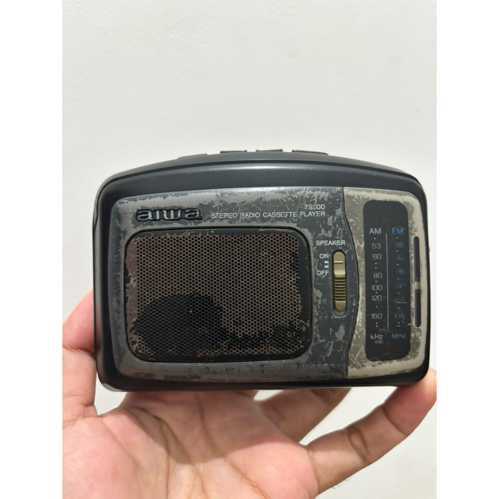 Aiwa HS-TS200 Japan Radio Tape kaset player