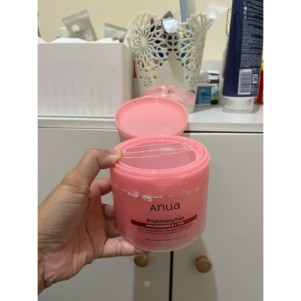 anua brightening pad