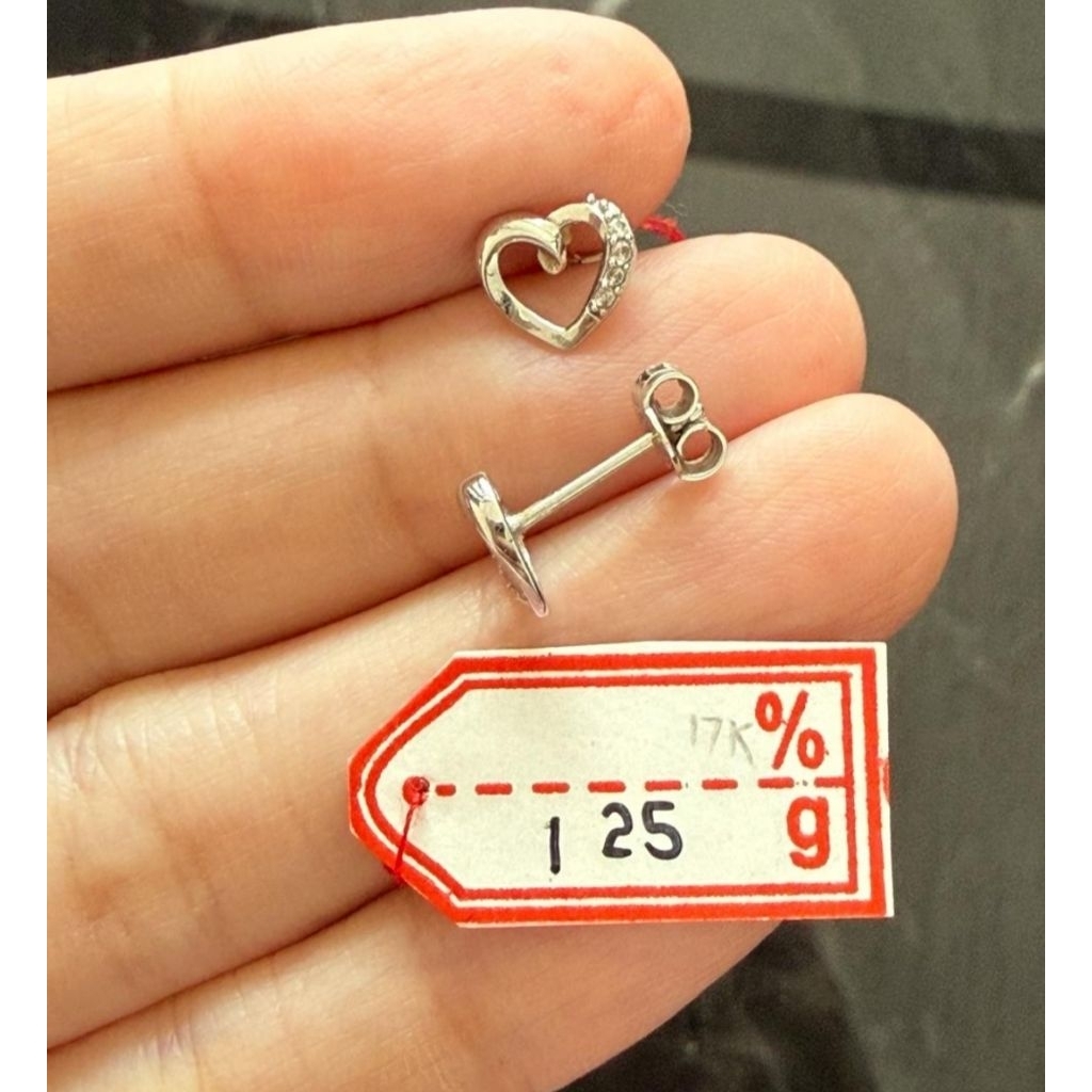 Anting emas 75 rangka hati