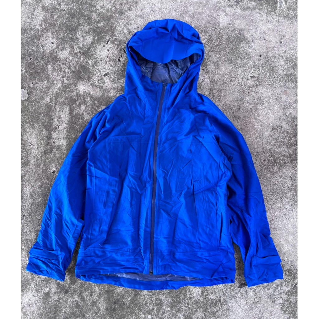 Uniqlo blockteck jaket