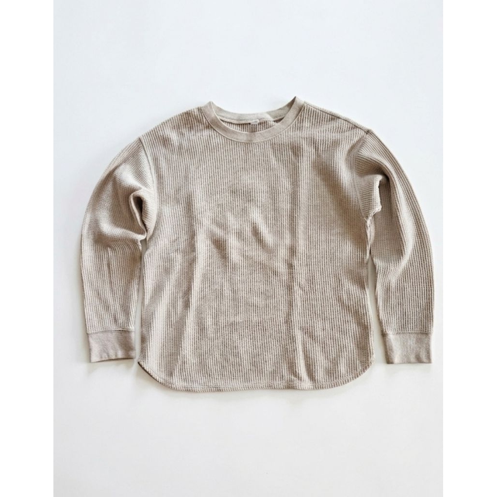 UNIQLO WAFFLE T-SHIRT (PRELOVED)