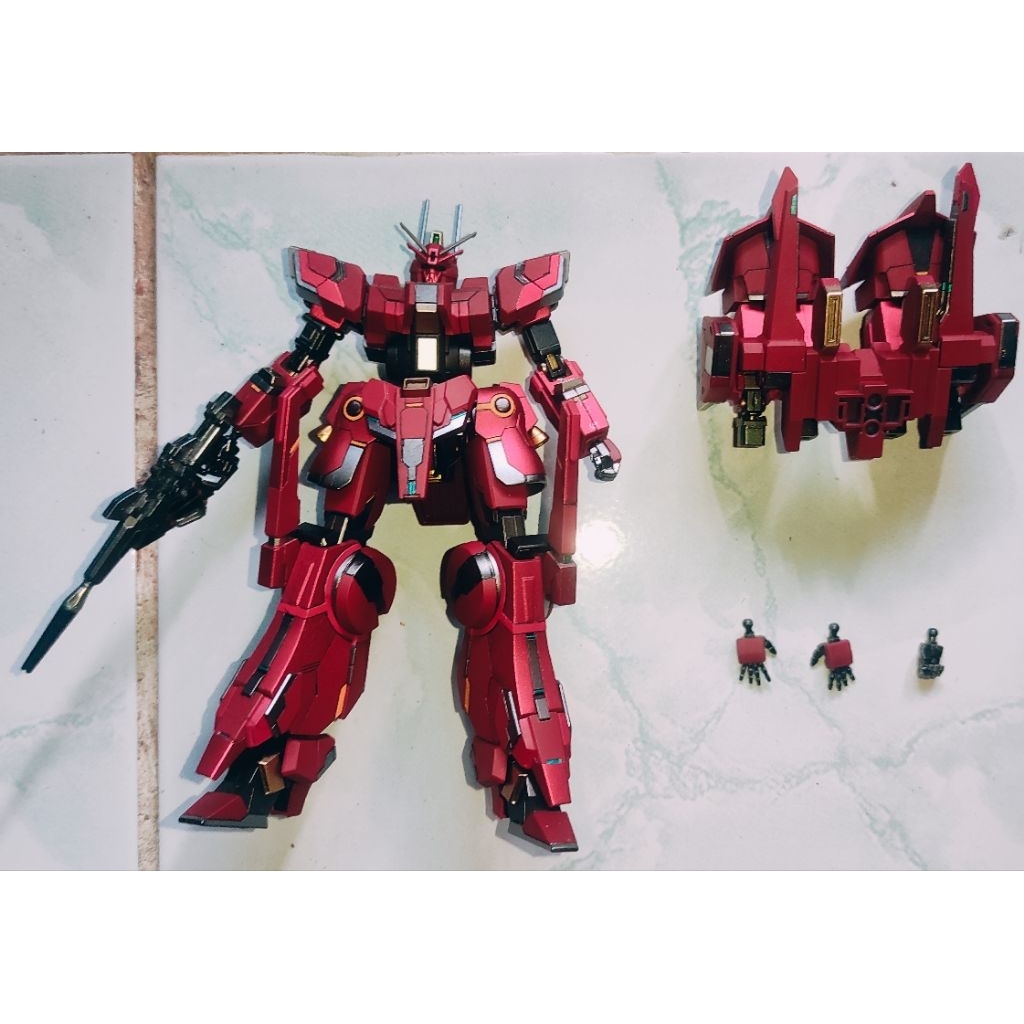 Bandai HG 1/144 Gundam Silver Bullet Surpessor custom paint