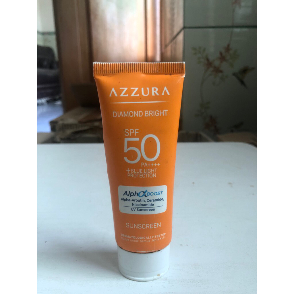 (RejectKemasan) Azzura Diamond Bright Sunscreen SPF 50 PA ++++