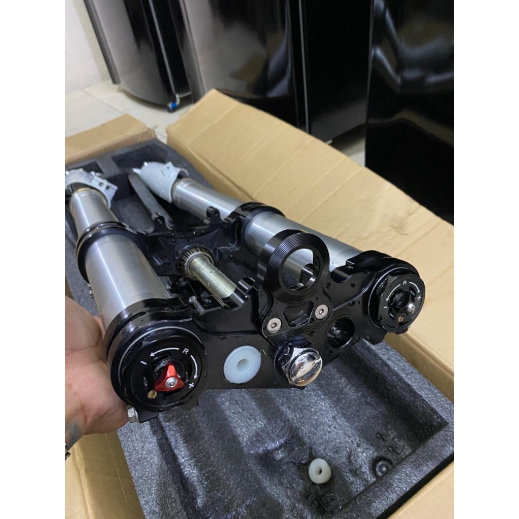 usd mgv klx dan monoshok scarlet klx