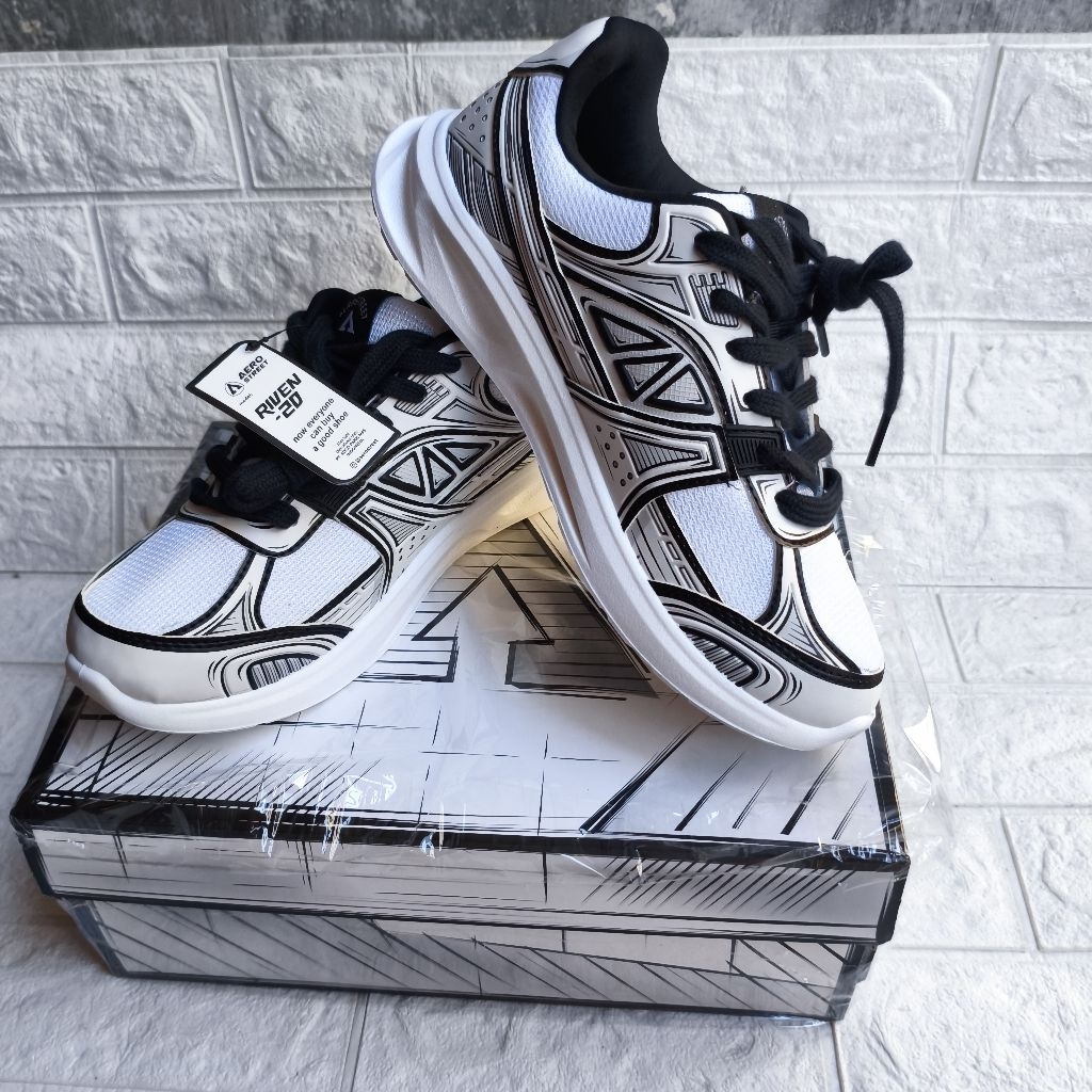 Sepatu Aerostreet Riven 2D Sneakers Size 41