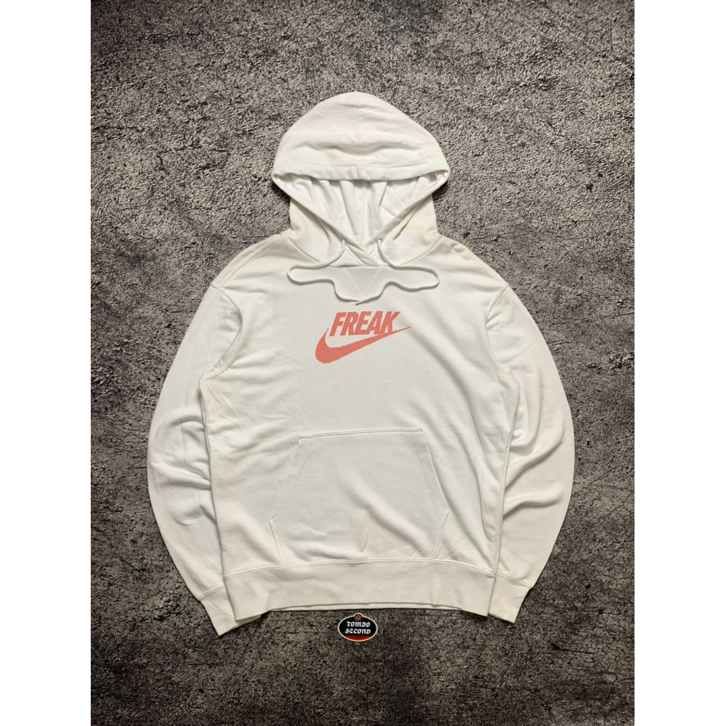 hodie nike freak