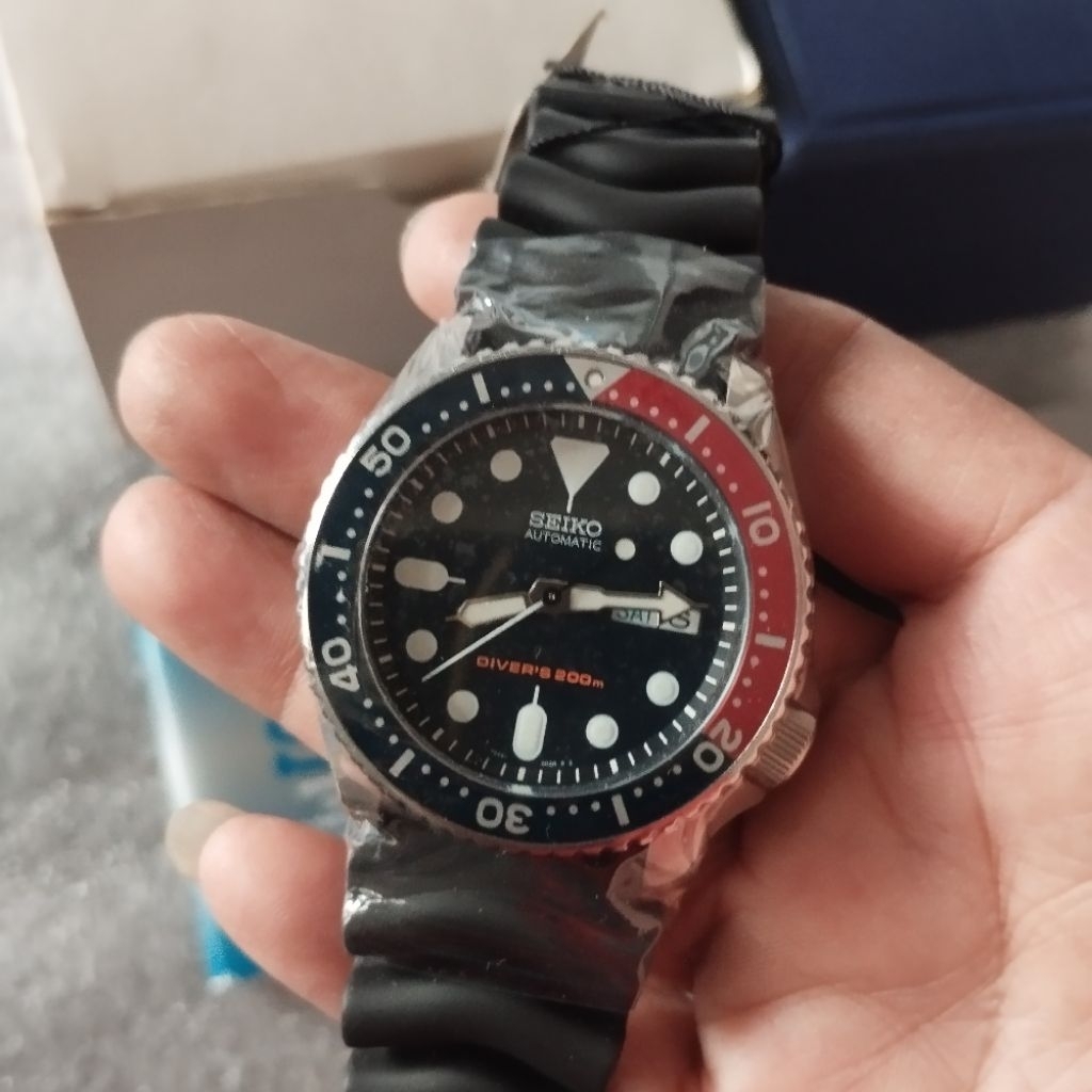 Jam Tangan Seiko SKX009k SKX009k1 SKX009k2 Divers 200m Pepsi