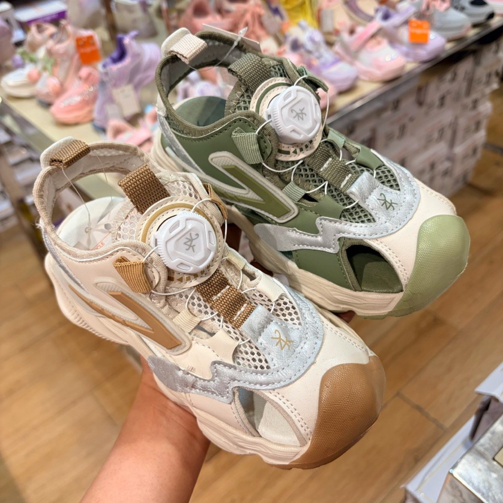 YONGKIDZ  sepatu anak laki-laki