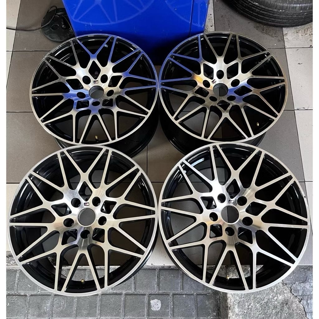 Velg BMW OEM M3 style 666M Supercopy Ring 18. Pcd 5x120. Like New. For F30 E90 F10
