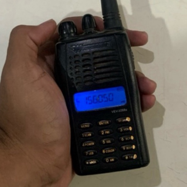 Weierwei VEV-3288s Handy Talkie (HT) like new second original mulus