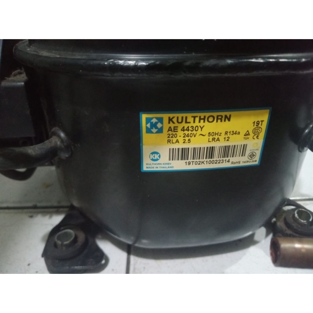 kompresor kulthron AE 4430Y