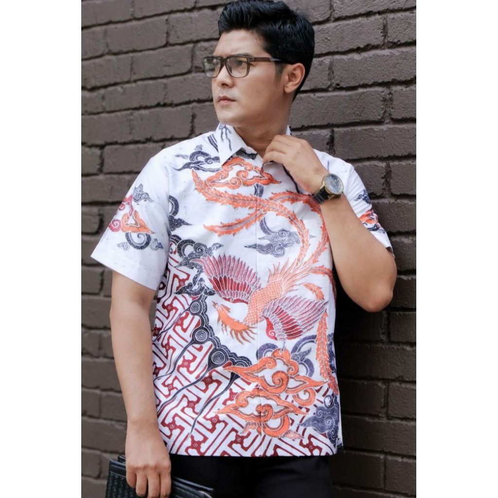 batik tulis pria modern kain satin lengan pendek dalam lapis furing premium kemeja batik tulis pria 