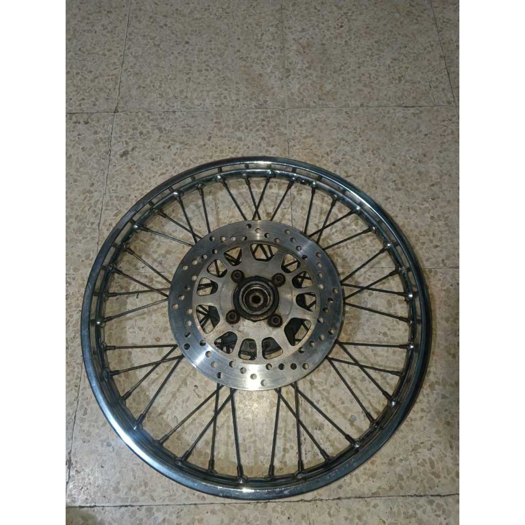Velg Ruji Depan Yamaha Jupiter Z Vega Lama Vega R New ( ada bagian tromol yg cuil ) Bekas