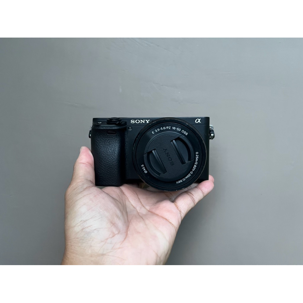 KAMERA MIRROLES SONY A6400 LENSA KIT