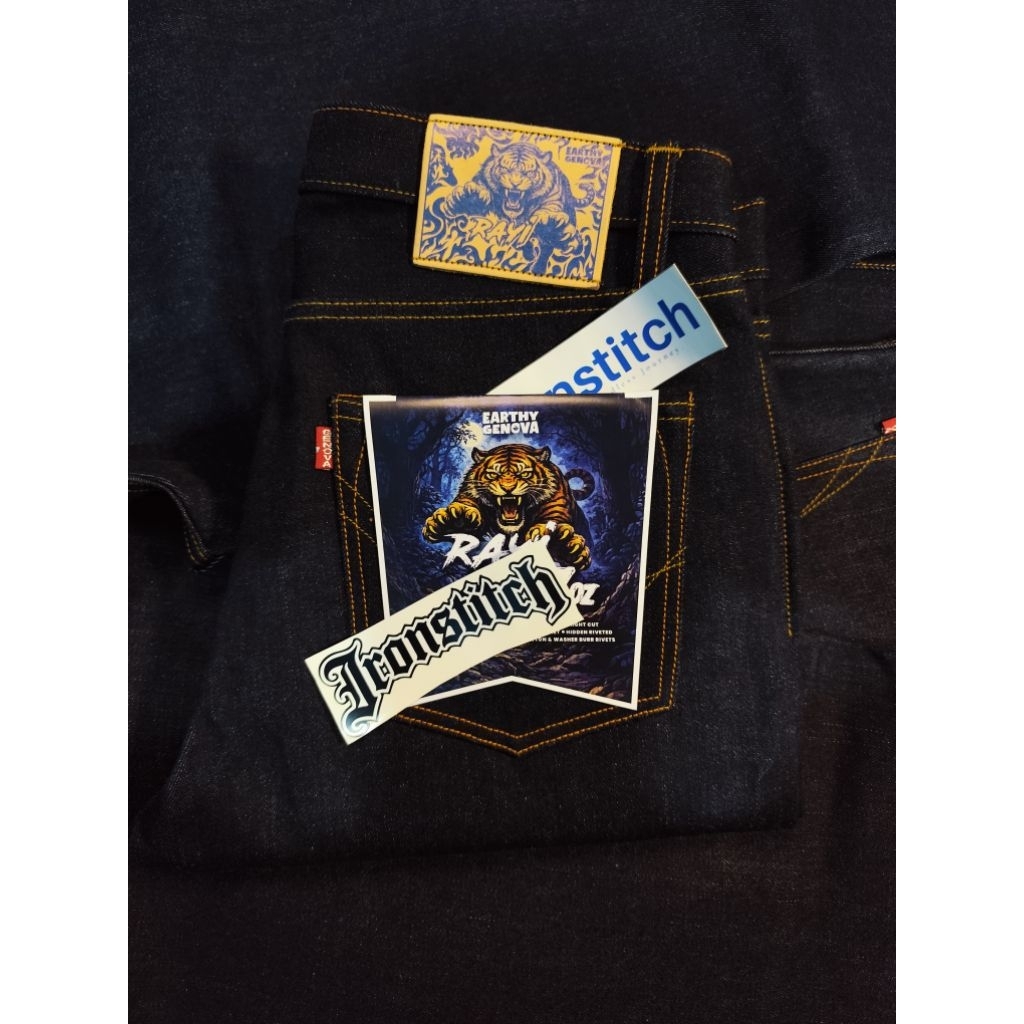 Denim Selvedge RAYI 17 Oz Sanforized Celana Raw Jeans Pria Deep Indigo Blue Line Selvedge