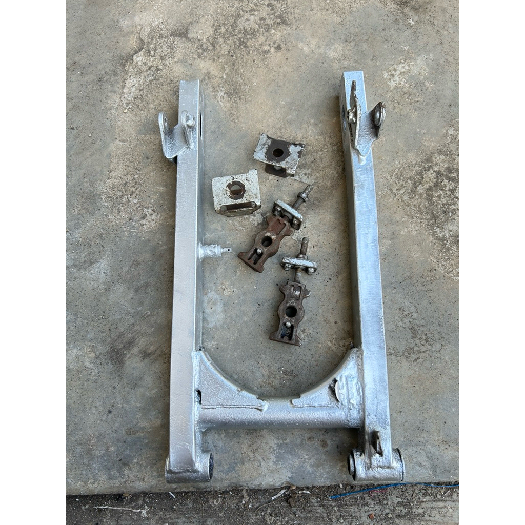 swing arm f1zr original