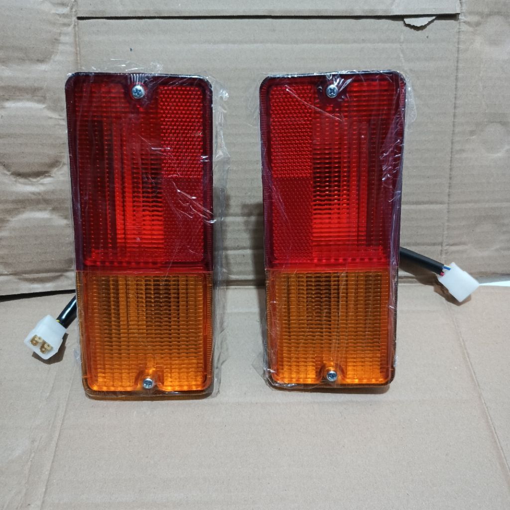 Lampu Belakang Grand Max Pick Up Set