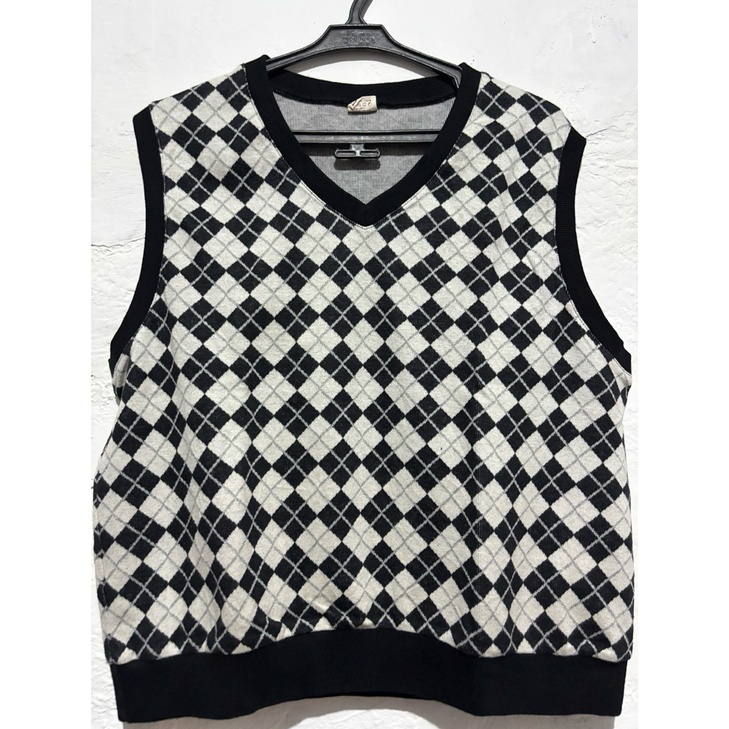 vest rajut ketupat