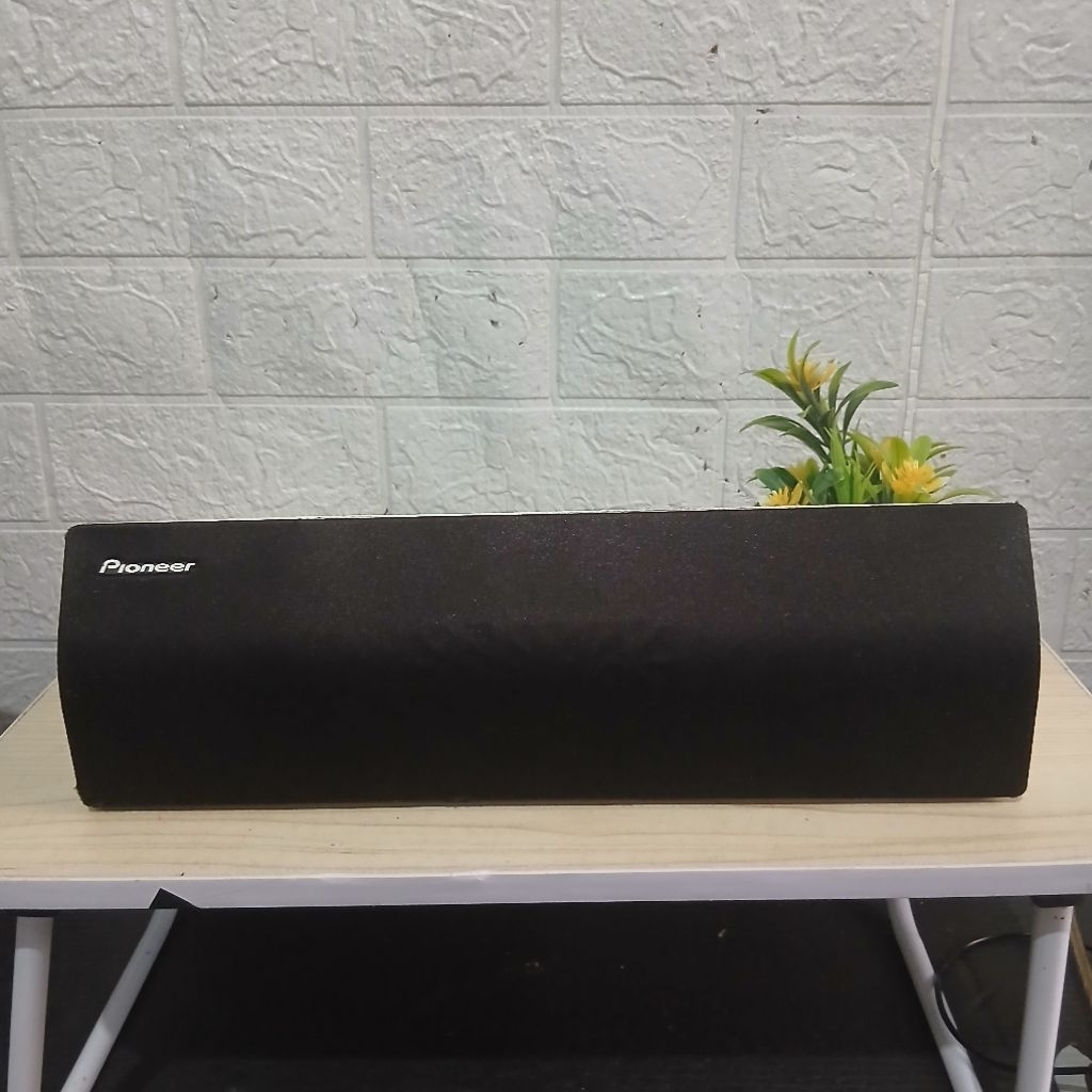 speaker center pioneer