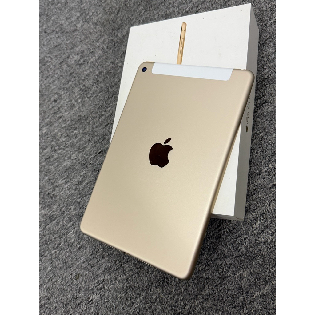 Ipad Mini 4 WiFi 128gb Gold Semua Normal Jual Murah Mulus Fullset
