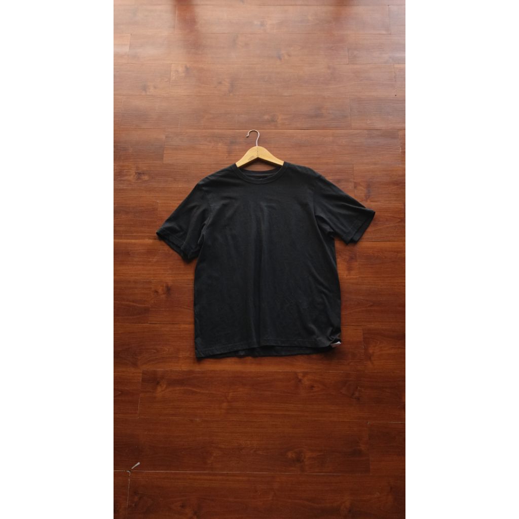 pl kaos polos gu L