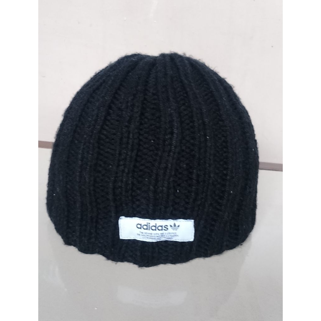kupluk beanie bekas, branded