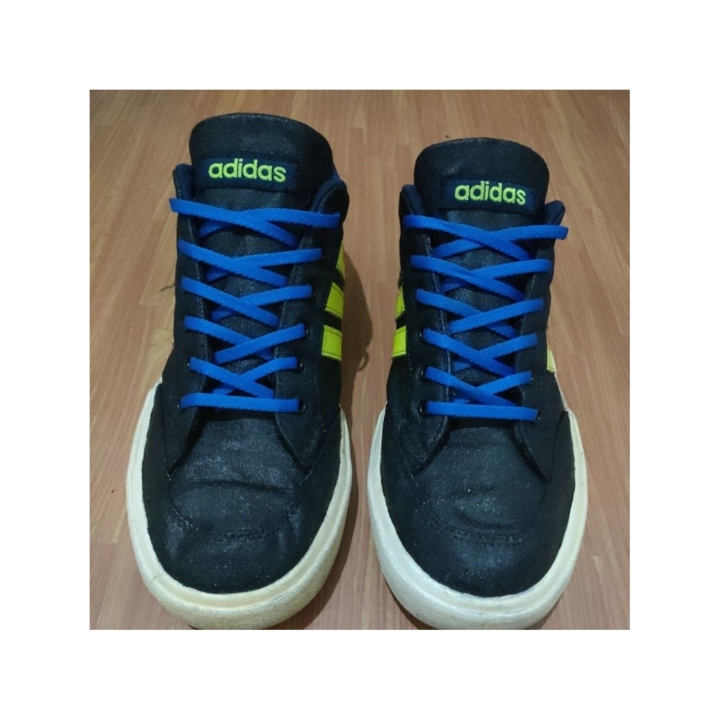 sepatu Adidas original size 40