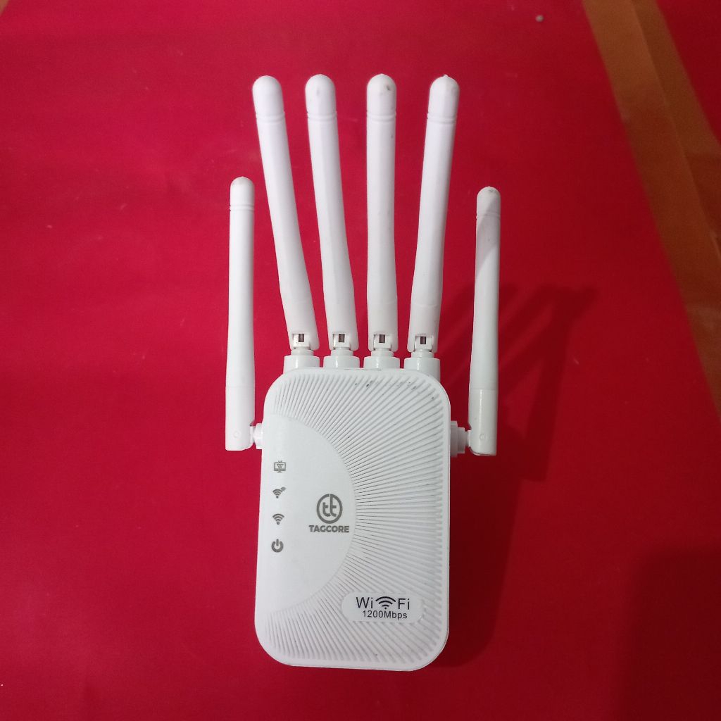 wifi extender / Penguat sinyal wifi