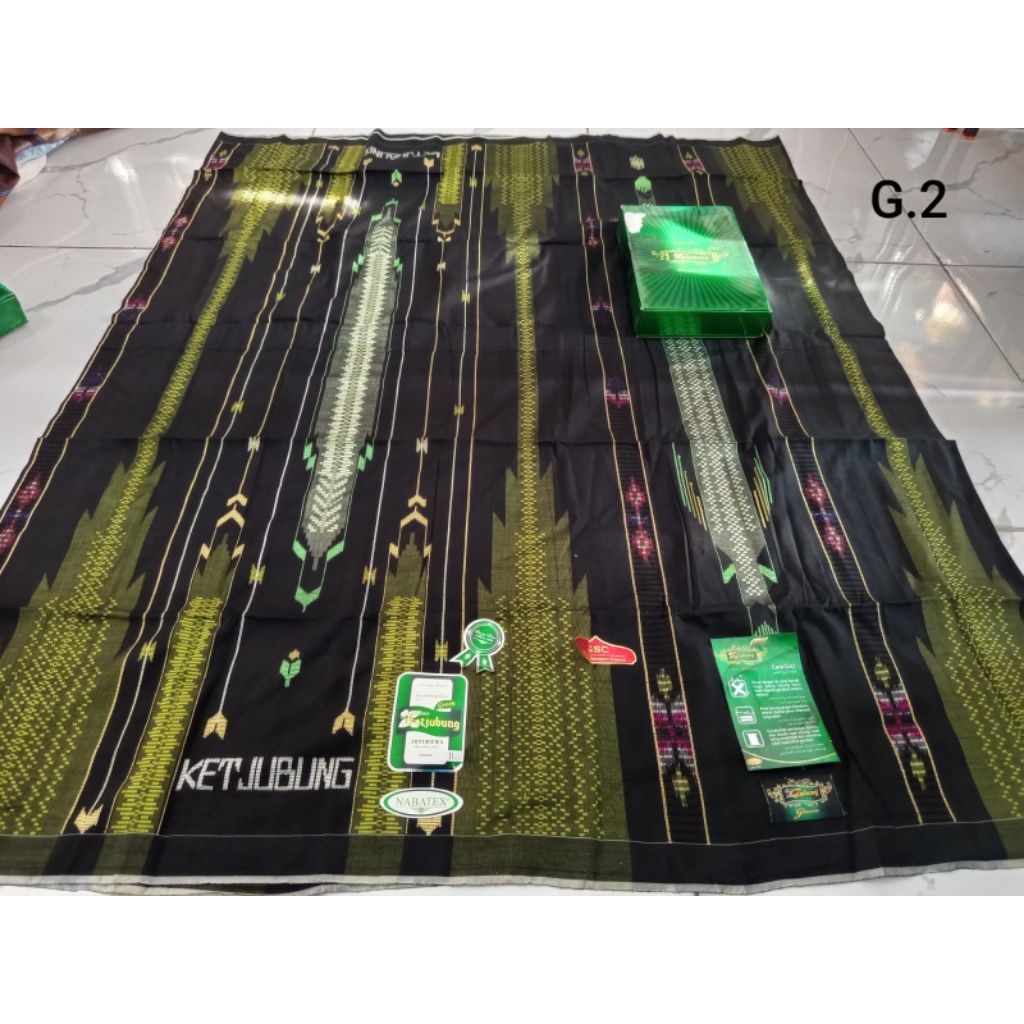*ketjubung GSC**Grade green**Songket**Jahit tengah**Bahan full sutra**Bertanda tangan*