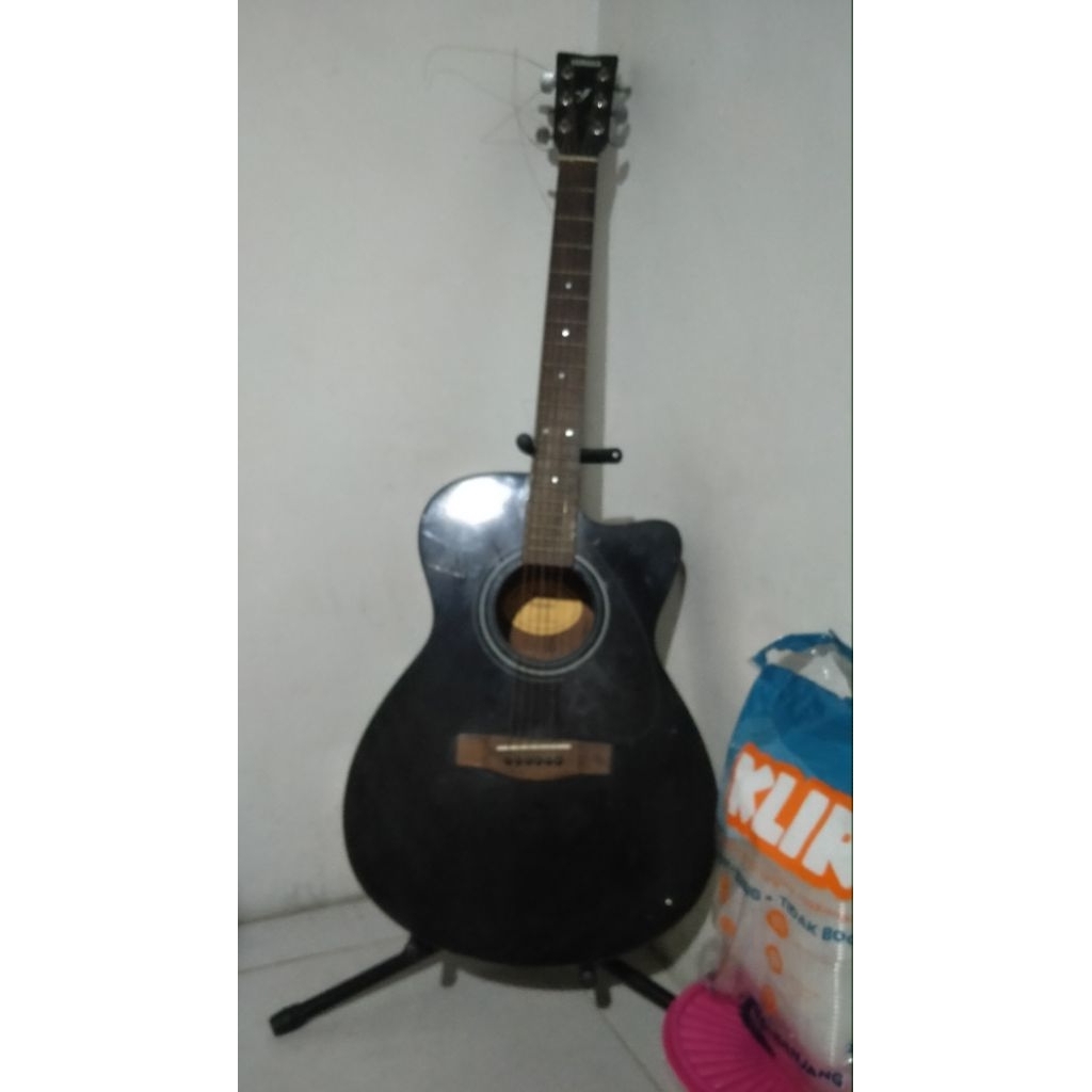 Gitar yamaha fs 100c second