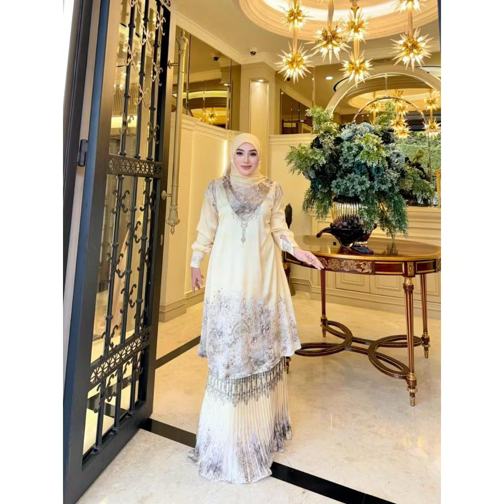 new dress sheila saukia