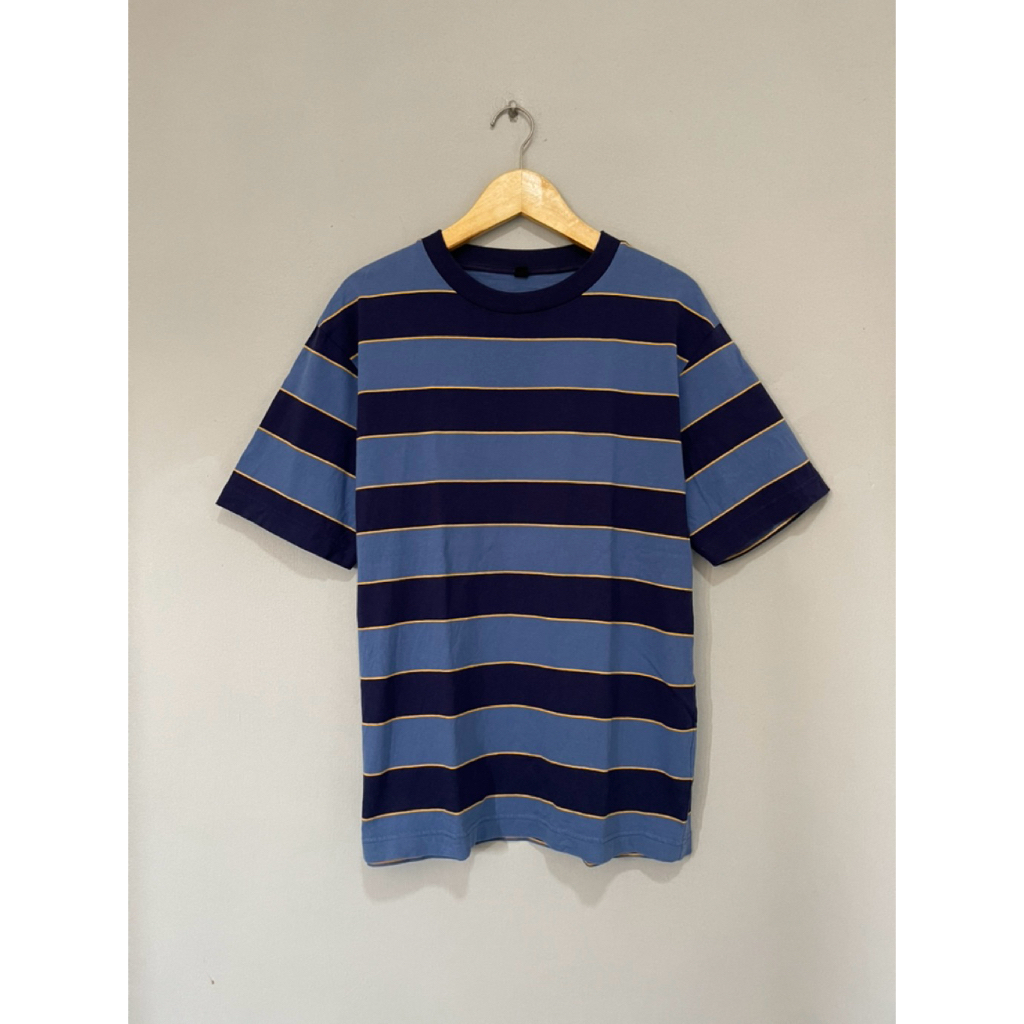 Kaos Uniqlo Second / Kaos Uniqlo Salur Second / Kaos Uniqlo Stripe / Kaos Uniqlo Original