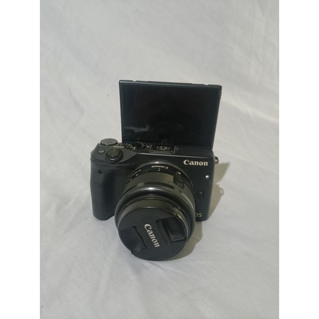 Mirrorless Canon M3 Kit Second Bergaransi