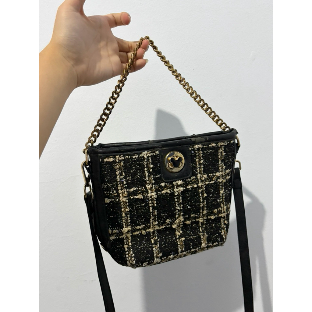 disn’y mickey Nretro tweed slingbag hitam