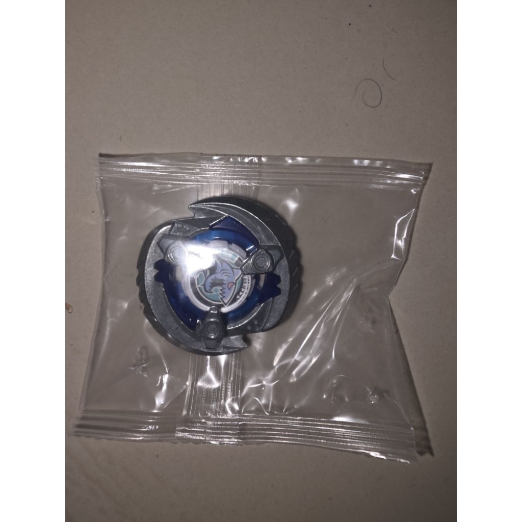 Beyblade X Shark Gill 5-60 Free Ball CX 11