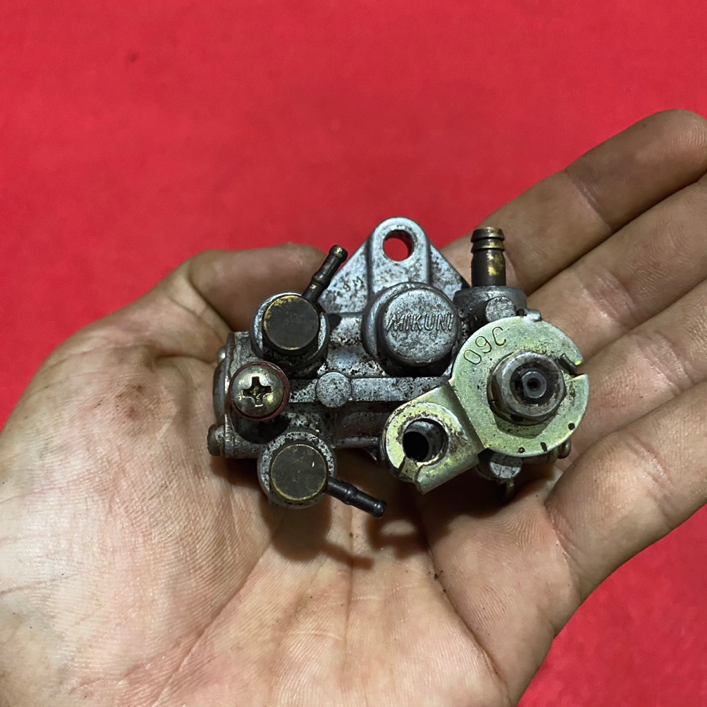 pompa oli oilpump Suzuki rc crystal sprinter tornado satria 2 tak original