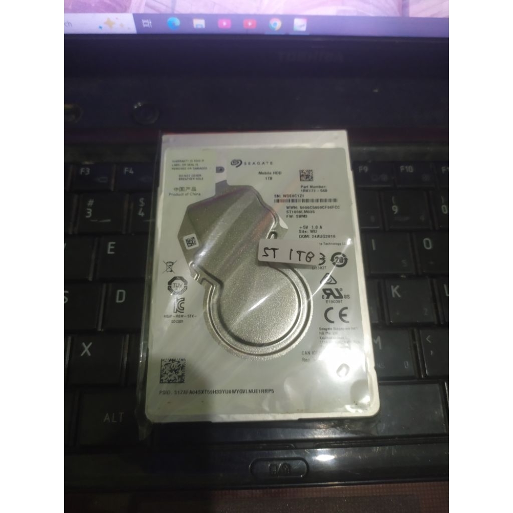 hardisk 2,5 inci 1 tb