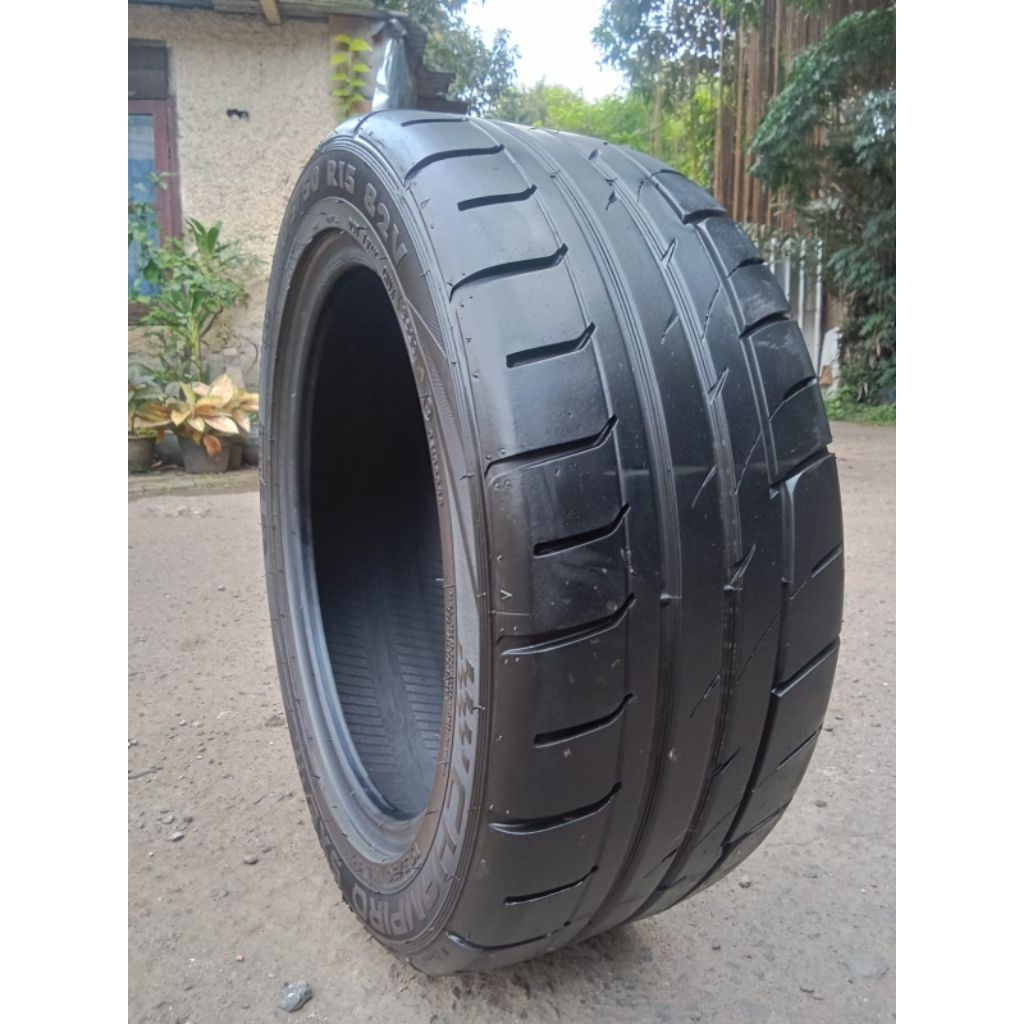 BAN 195/50 R15 CHAMPIRO SX2 NIK2023