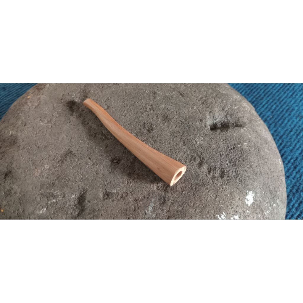 Pipa Rokok Kayu Gaharu Asli Model Taring - Aroma Wangi, Premium, 8 cm