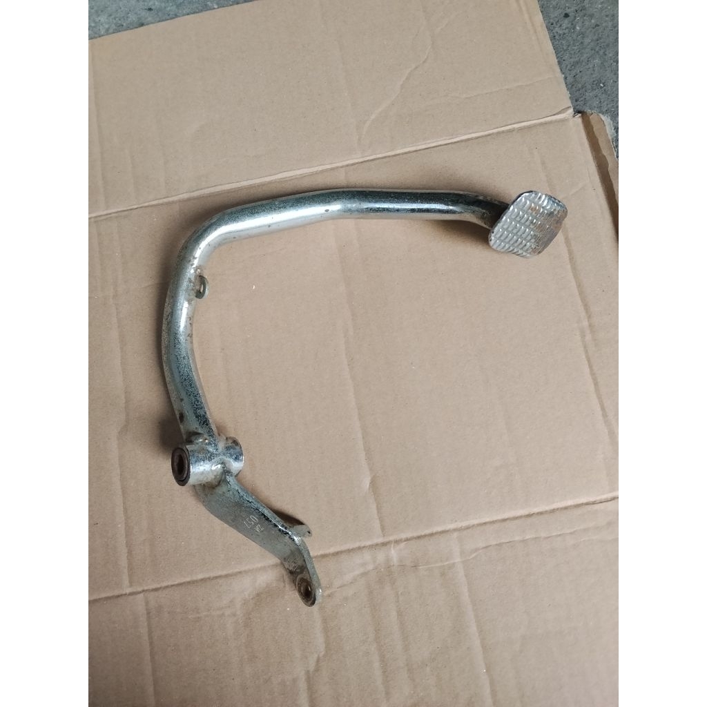pedal rem belakang suzuki thunder 125 ori bekas