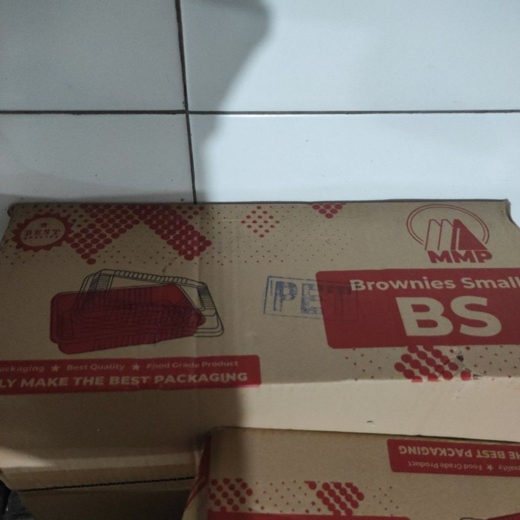 Mika Brownies S (25pcs) PET LUX (15,5x11,5x5cm) / Mika Brownies S (20pcs) MMP PET