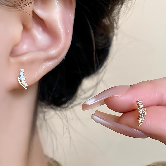 FF507Perhiasan Twilight-Anting Stud Bulan Sabit Berlian Gaya Lembut grosir [COD]