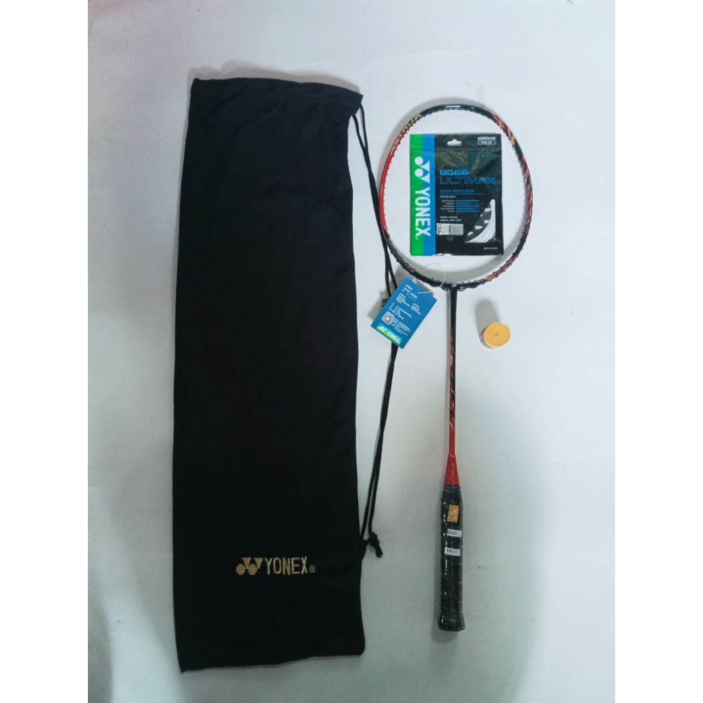 Raket Badminton Yonex Astrox 99 Pro Super Premium 30 Lbs