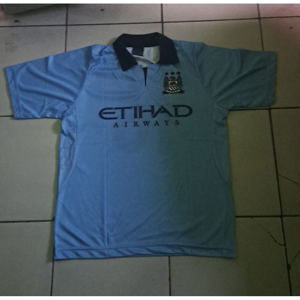 Manchester City Home 2012 size S vendor Multisports
