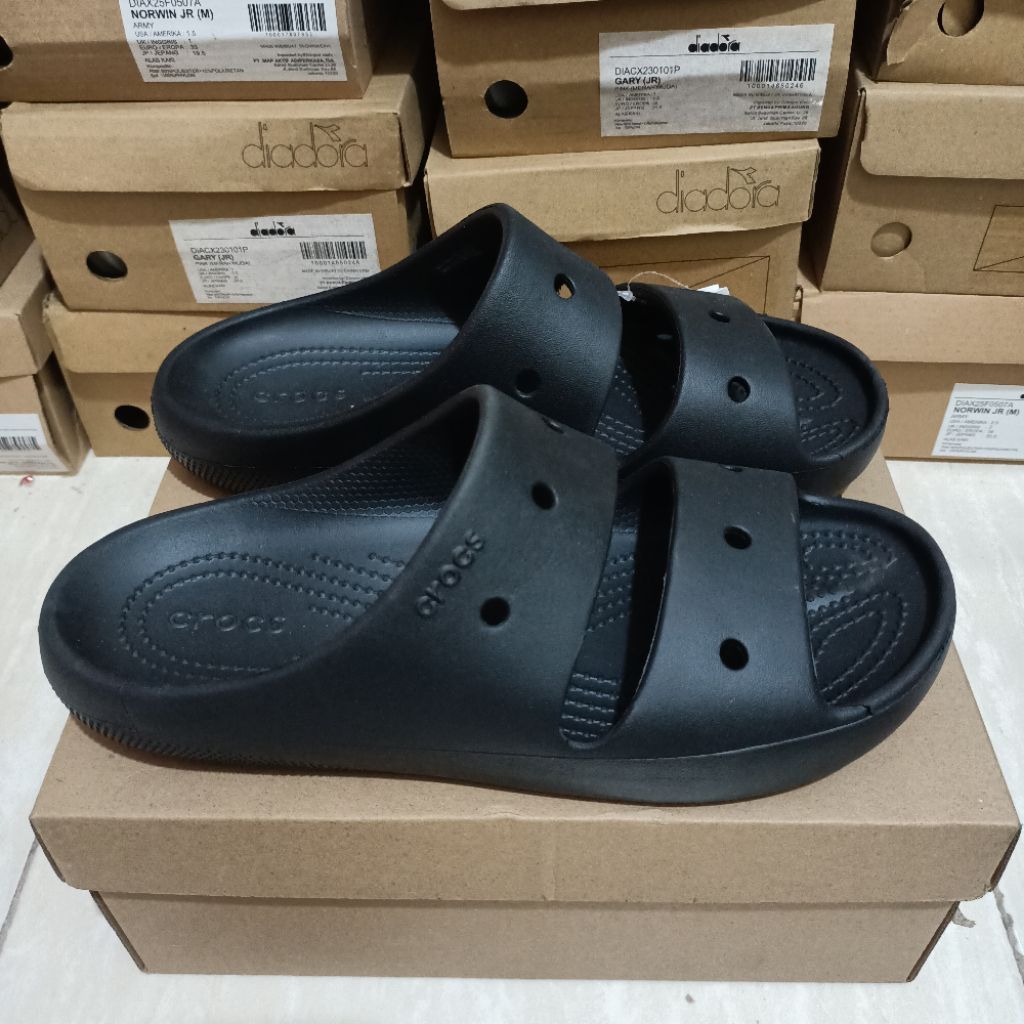 Sandal Crocs Black ( Size : 42   )
