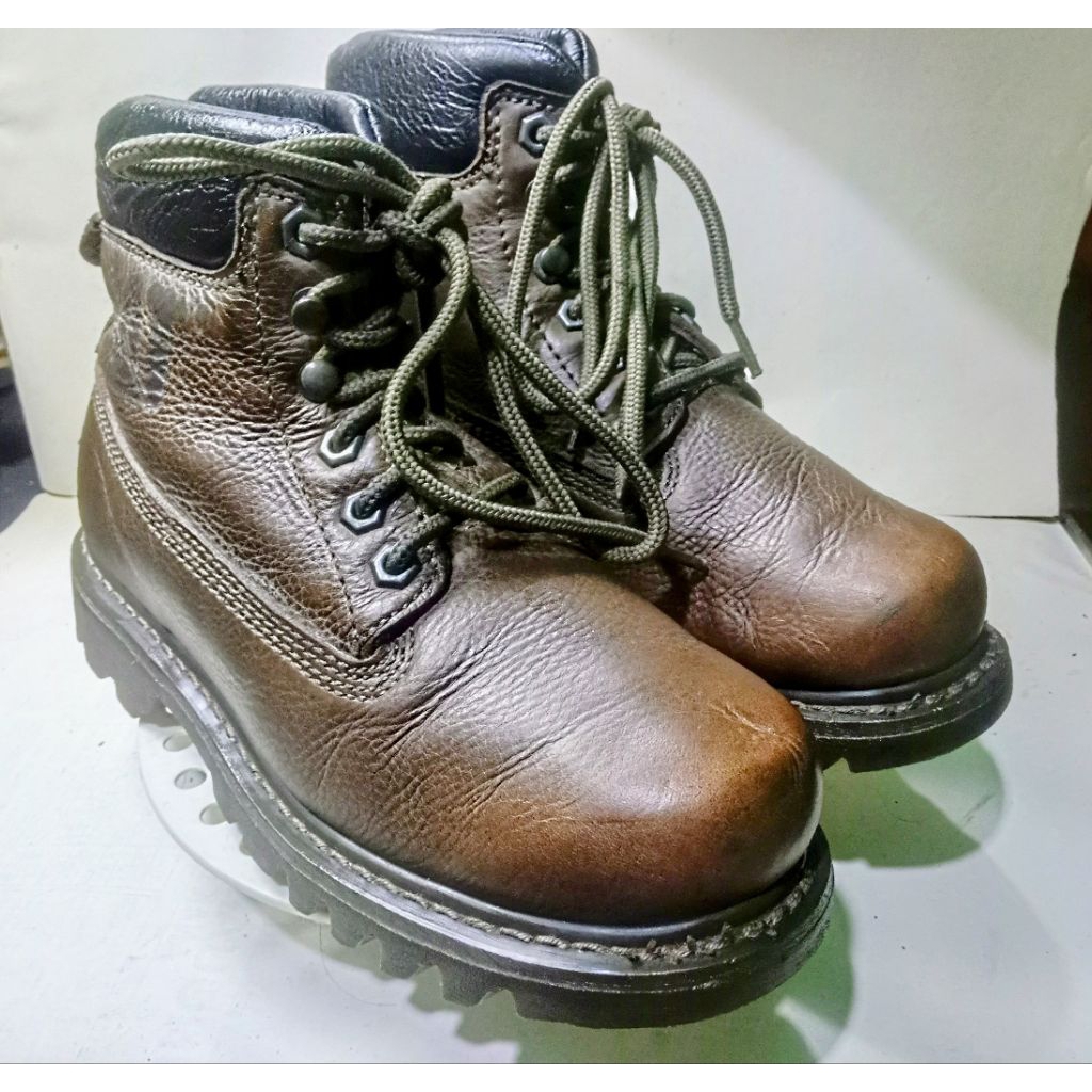 Caterpillar - Sepatu Unisex Casual Kulit Import Original