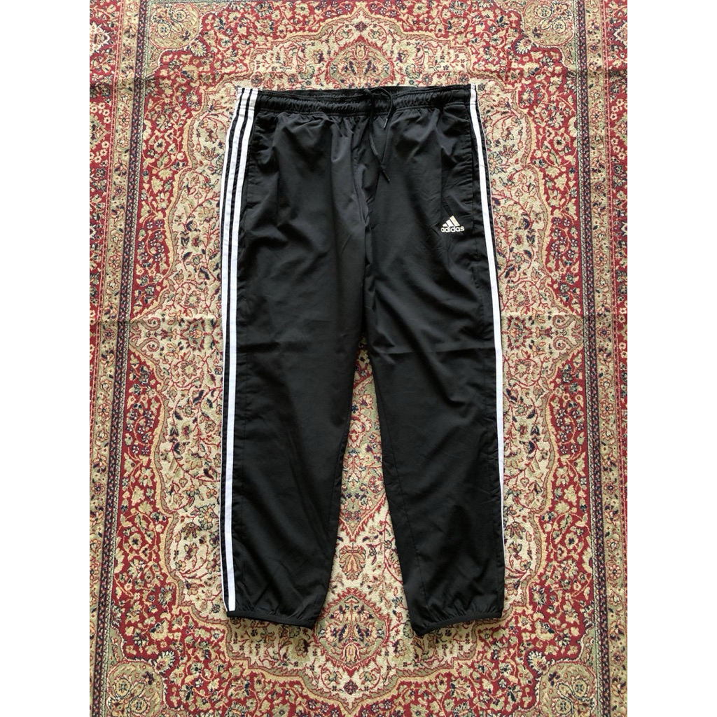 Celana Adidas essential logo track pants Vintage Adidas running Hi415