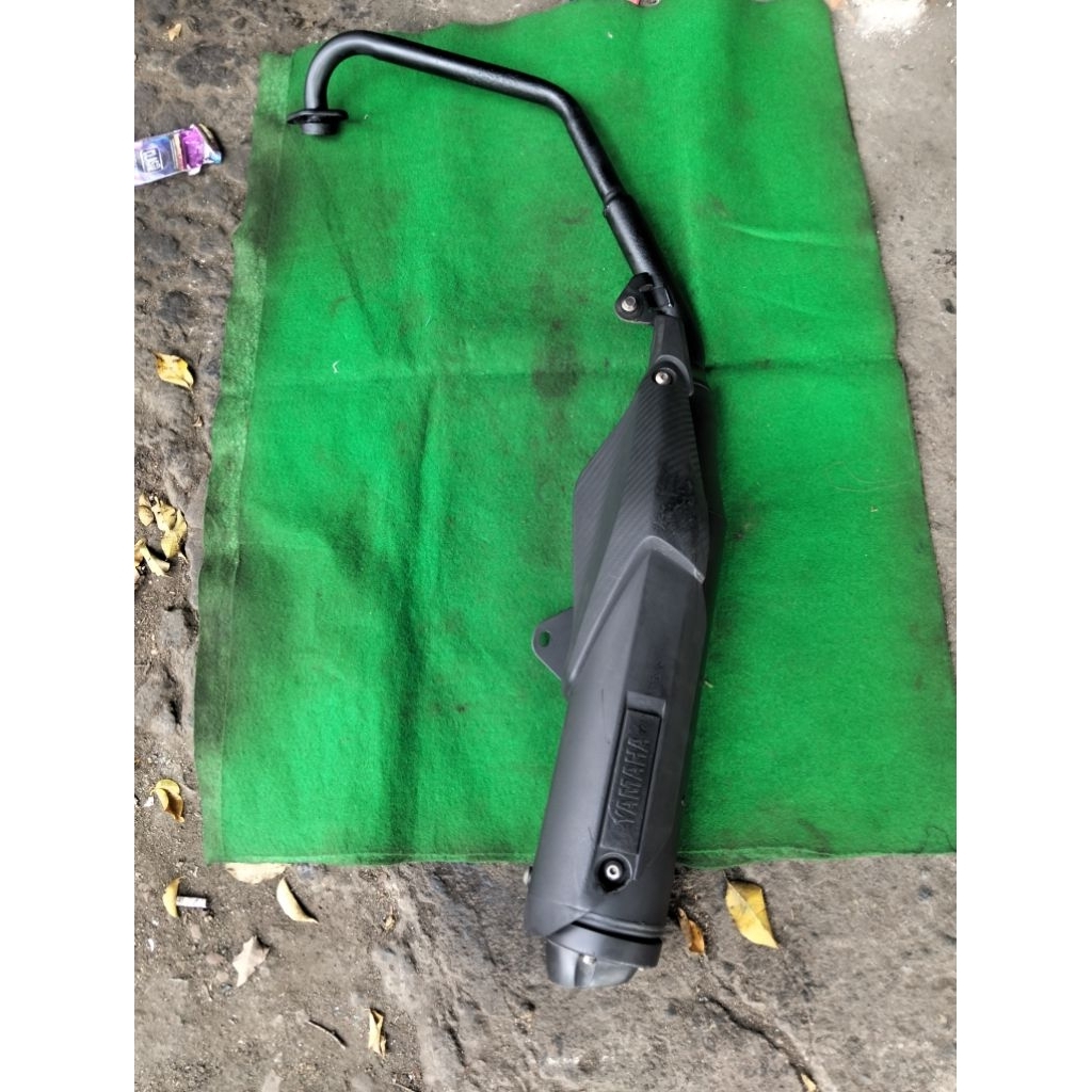 knalpot standar yamaha R15 V2 /yamaha xabre original